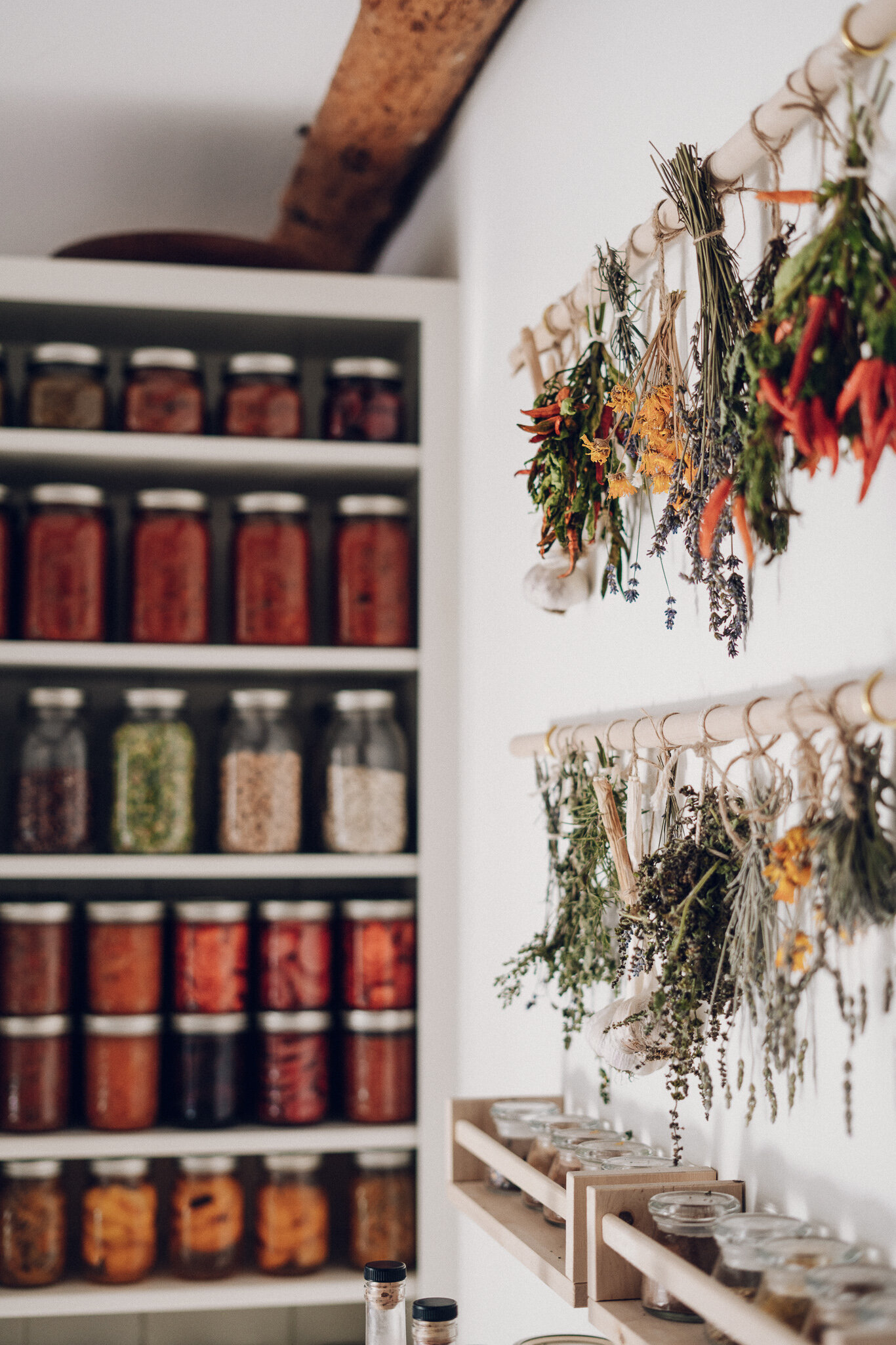 Beautiful DIY Herb Drying Rack For Drying Herbs