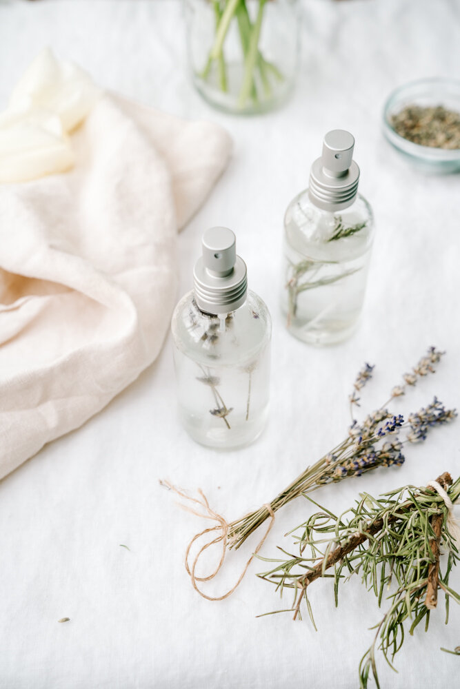 Herbal DIY Linen Spray Made With Essential Oils For A Healthy Home