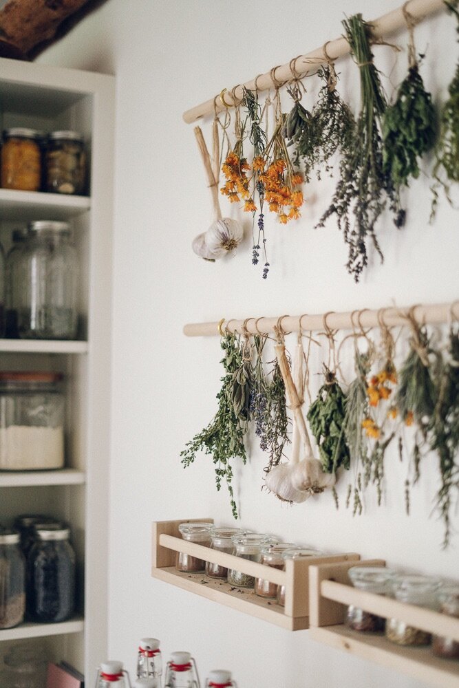 These Glass Storage Jars Will Give Your Pantry an Instant Facelift –  SheKnows